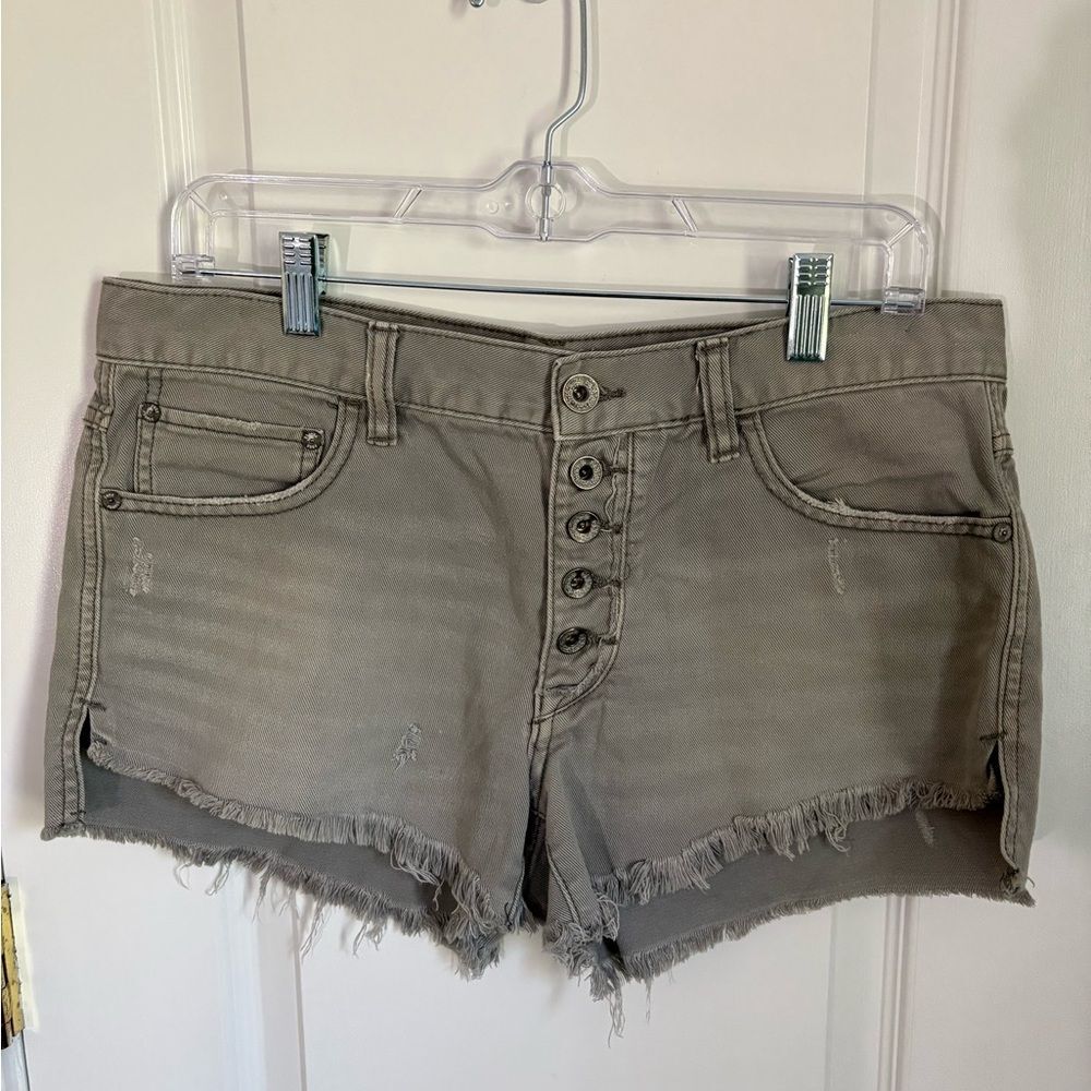 Free People FP Grey Distressed Denim Cutoff Shorts Button Fly W27